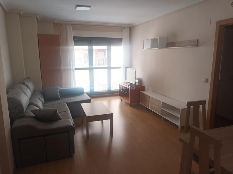 Foto fb7a92f7-9f14-49c6-b123-0d23b510fda2. Miete etagenwohnung mit heizung in El Perchel Ciudad Real