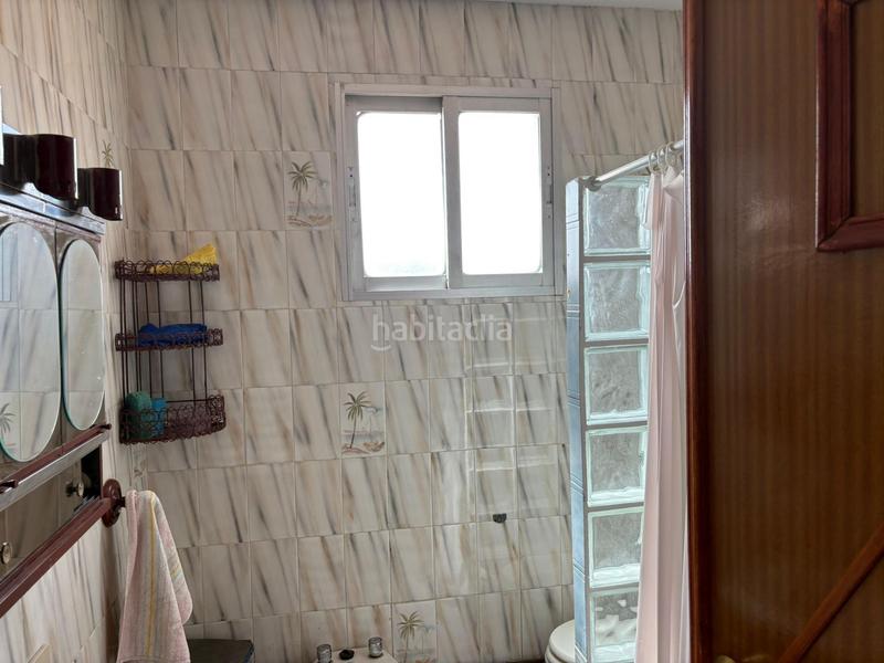 Foto f094c918-8cf6-4a58-8162-607e95d39e94. Casa adossada amb aparcament a Alcolea de Calatrava