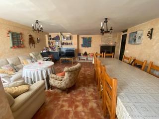 Casa a schiera in Poblete. Se vende chalet adosado