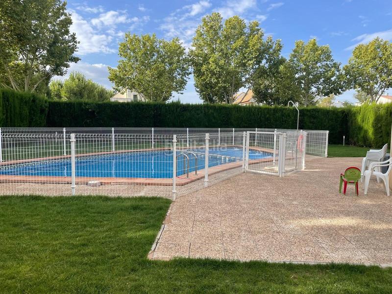 Foto 43796d0f-9f31-4538-8d92-5eb9208ab2da. Duplex avec chauffage parking piscine dans Nuevo Parque Ciudad Real