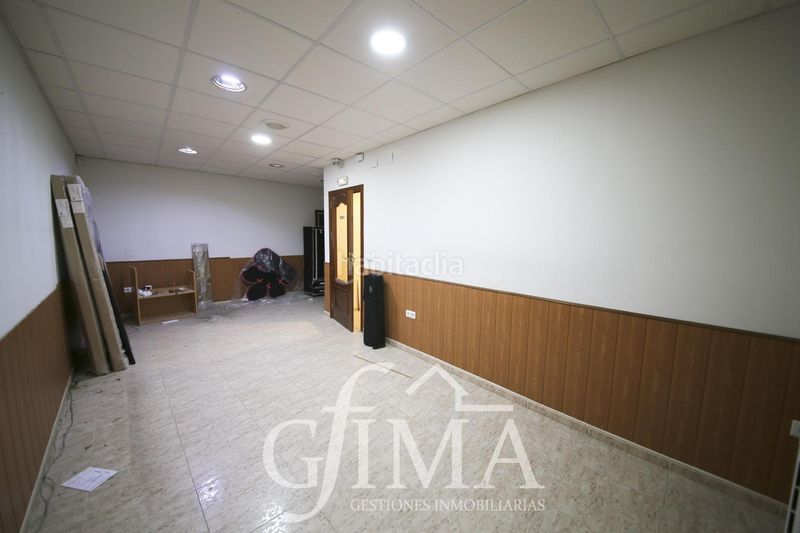 Foto 48c42ec2-2fe9-4cc5-927e-2e76701a52f2. Edificio  de dos plantas con negocio rentable y alquiler con opción a compra en Tomelloso