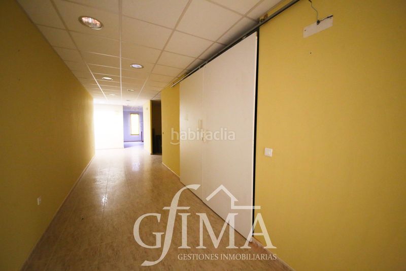Foto 7809be5f-dafd-4e67-958a-8c55a7e03c29. Edificio  de dos plantas con negocio rentable y alquiler con opción a compra en Tomelloso