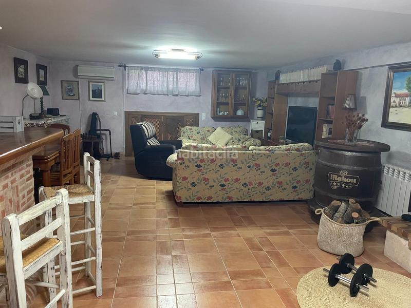 Foto 12b08ffc-601e-4b16-93a1-b6fb848c13fa. Reihenhaus mit heizung in Los Rosales Ciudad Real