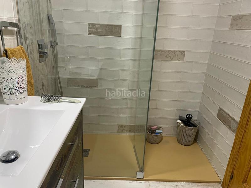 Foto 27da88ec-edc2-43d5-8a18-887fab097add. Reihenhaus mit heizung in Los Rosales Ciudad Real