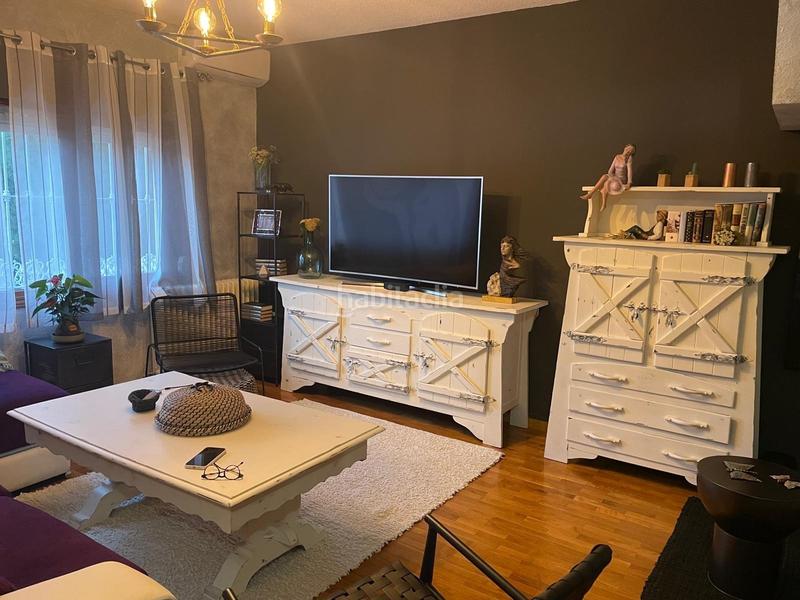 Foto 34cdf71b-4e58-4a28-9c98-09502e94ccf1. Reihenhaus mit heizung in Los Rosales Ciudad Real