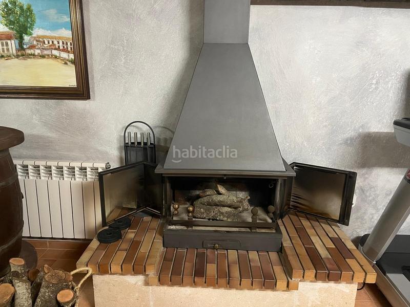 Foto 3ed154ce-6133-4362-b2cd-6cf57323d837. Reihenhaus mit heizung in Los Rosales Ciudad Real