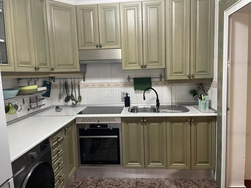 Foto 599f780f-f9e8-4be8-8cb0-e715652c6f51. Reihenhaus mit heizung in Los Rosales Ciudad Real