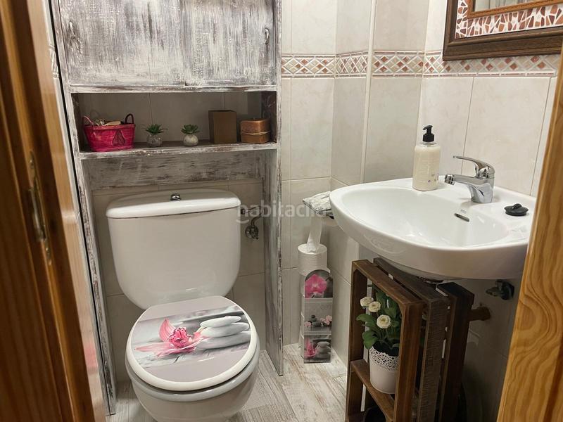 Foto c4ac9a70-3ec2-4d06-abc7-696b595959df. Reihenhaus mit heizung in Los Rosales Ciudad Real