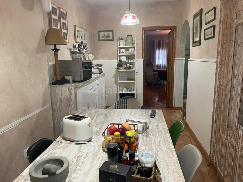 Foto c6683c81-6904-4c9e-941c-ff230e3c1a71. Reihenhaus mit heizung in Los Rosales Ciudad Real