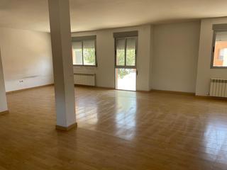 Casa adosada en Malagón. Adosado en malagón espacio y confort al alcance de tu mano