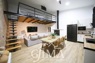 Xalet a Tomelloso. Cocinilla en venta con gran patio y garaje cerca de calle orient