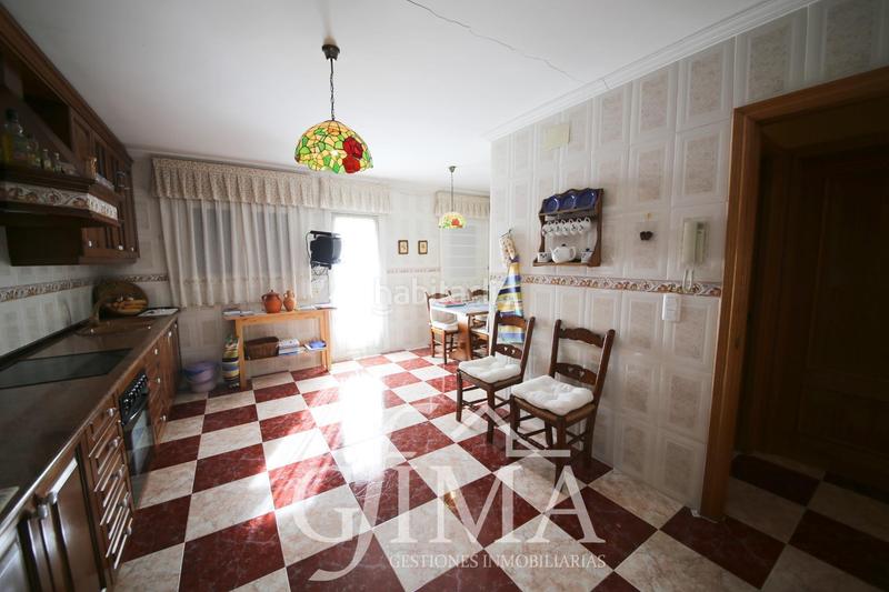 Foto 31fa6cc0-5384-4615-8160-197ee97af609. Semi detached house with heating parking in Tomelloso