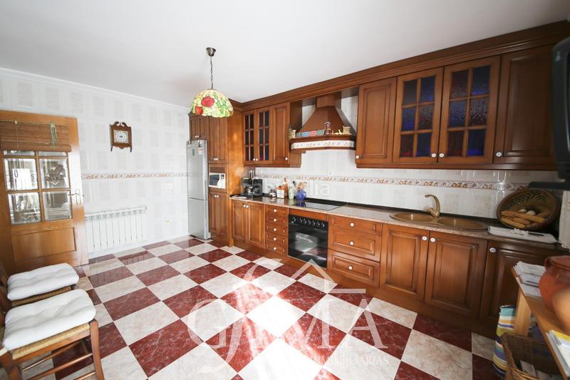 Foto 451c8e4b-b515-41b9-b0b1-08e1b4be1314. Semi detached house with heating parking in Tomelloso