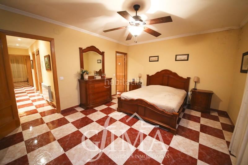 Foto 59f2c7c2-ce82-4601-8137-809401daee26. Semi detached house with heating parking in Tomelloso