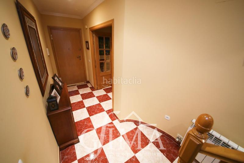 Foto 88f8aa89-37e7-45ec-9634-5e35e2cfac03. Semi detached house with heating parking in Tomelloso