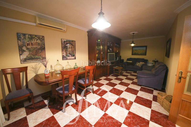 Foto bcb0be42-54f4-478a-9d9f-a37b977d36f7. Semi detached house with heating parking in Tomelloso
