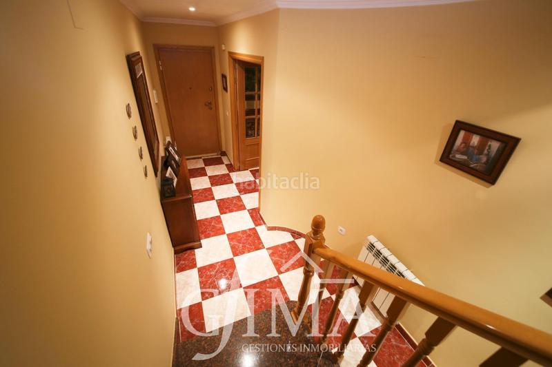 Foto dacbea05-fa49-4d29-be14-e97673bc8613. Semi detached house with heating parking in Tomelloso