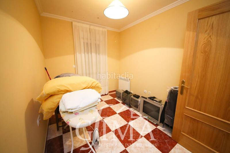 Foto ed9f1a23-3304-4c21-9585-43b49b990509. Semi detached house with heating parking in Tomelloso
