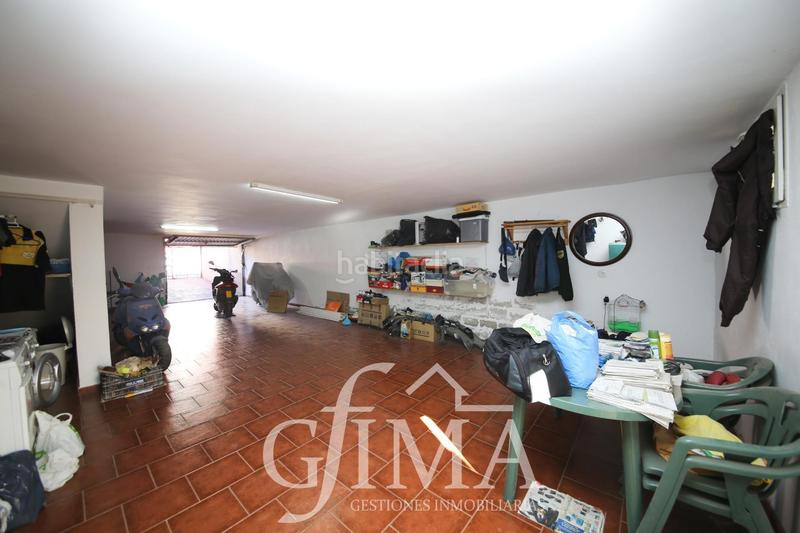 Foto f23a0696-bf45-4540-b6ff-59c3de0fc75a. Semi detached house with heating parking in Tomelloso