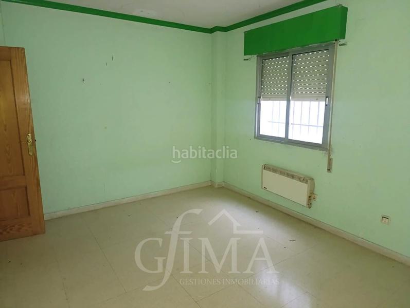 Foto e3a93338-2ebc-495e-85c0-d8ba94f259c9. Erdgeschoss mit heizung in Valdepeñas