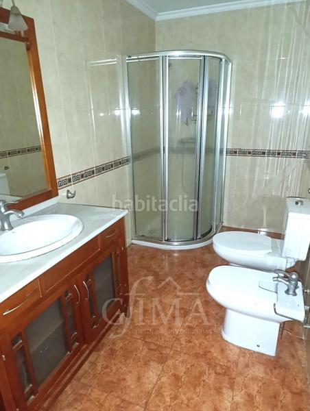 Foto fcf4a078-0f33-41c2-98b7-c905c08b0603. Erdgeschoss mit heizung in Valdepeñas