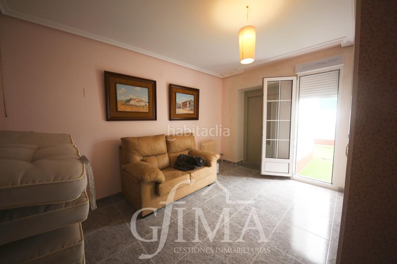 Foto 1509c5ee-6188-4a26-a079-62539e6ed9f7. Pis amb calefacció aparcament a Tomelloso