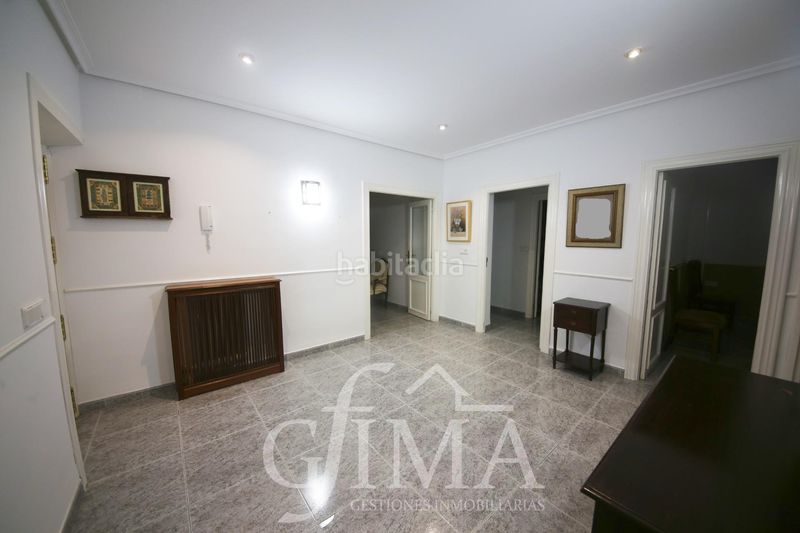 Foto 3a182571-ee5e-4eb8-bd96-61225b15fc8d. Pis amb calefacció aparcament a Tomelloso