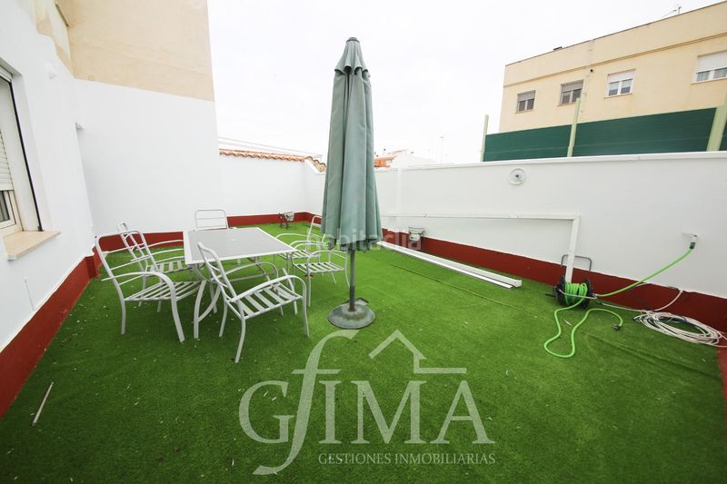Foto a02090de-7a49-42be-9577-7dea5b9ef16b. Pis amb calefacció aparcament a Tomelloso