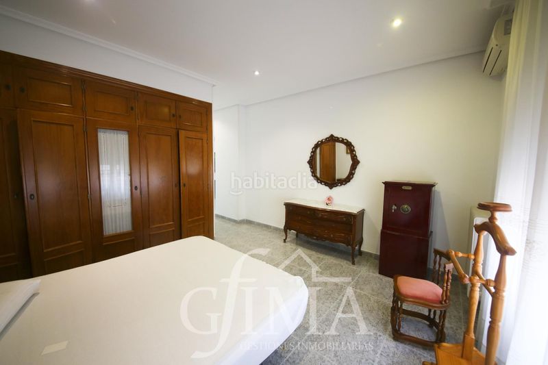 Foto d67f7612-122c-4825-aadb-38628df3fdb5. Pis amb calefacció aparcament a Tomelloso