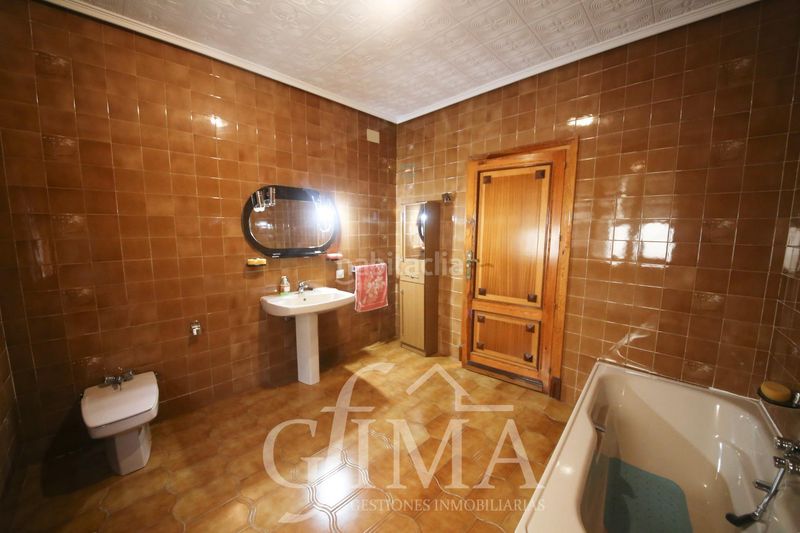 Foto c186166a-b51f-484e-818b-13bd0febefea. Casa amb calefacció aparcament a Tomelloso