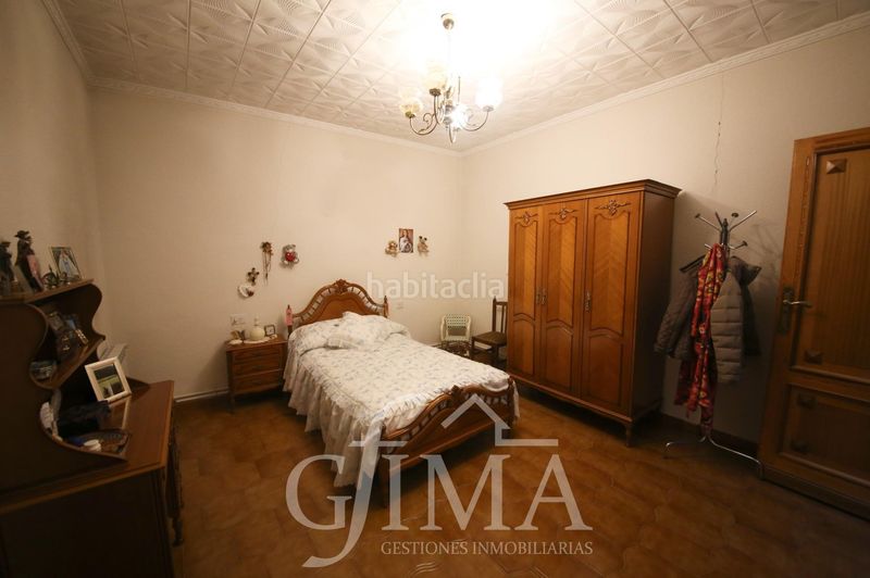 Foto ccd88633-a44f-4f80-9071-98b4a0d7ccb7. Casa amb calefacció aparcament a Tomelloso