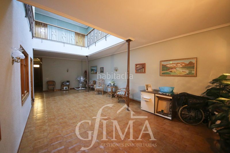 Foto d433352a-3169-4c16-9466-e2fd65b8e9c2. Casa amb calefacció aparcament a Tomelloso