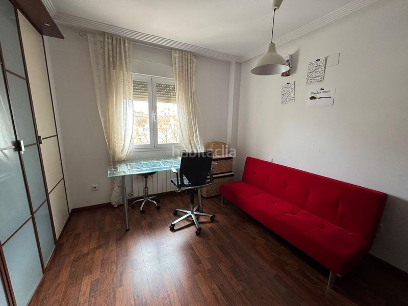 Foto 35ff86cc-bad5-45f5-8131-dd2b020b6b98. Casa adossada amb calefacció aparcament piscina a Poblete