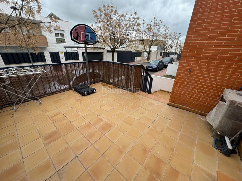 Foto 396e24c8-1b0e-402f-b43c-7fd0e7832afe. Casa adossada amb calefacció aparcament piscina a Poblete