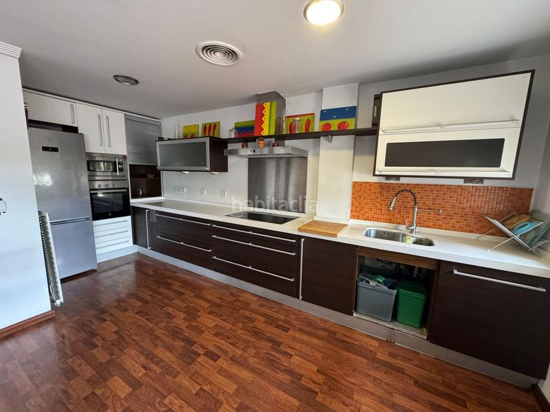 Foto 57e17aaf-7d03-4b91-91cb-c6d831275f75. Casa adossada amb calefacció aparcament piscina a Poblete