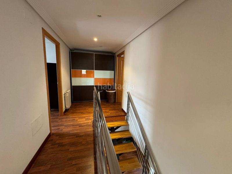 Foto f04cf5b8-189d-41eb-85e7-863f14827b21. Casa adossada amb calefacció aparcament piscina a Poblete