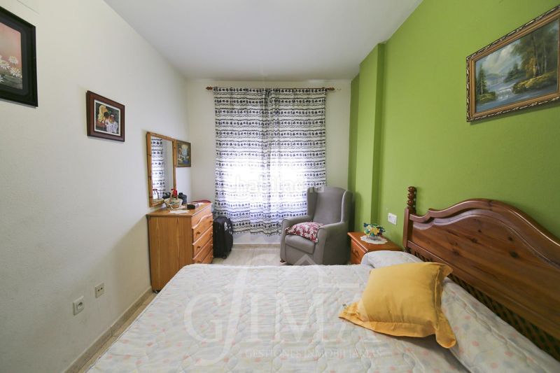 Foto bbdbfd6b-e305-4a13-876f-4d2052e9ab26. Pis amb aparcament a Tomelloso