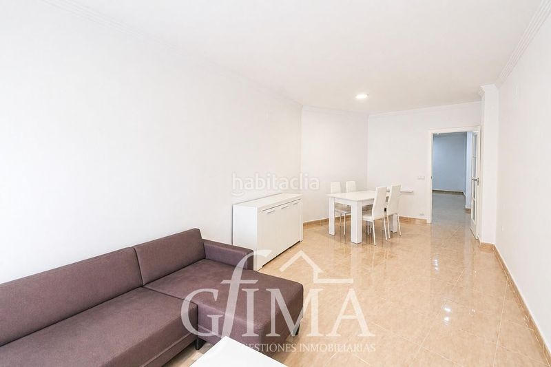 Foto ff42f36e-d8c7-4d0e-98fc-968fd3f210f7. Pis a Tomelloso