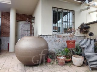 Reihenhaus  Rigoberta menchu. Amplio adosado familiar con buhardilla y patios privados