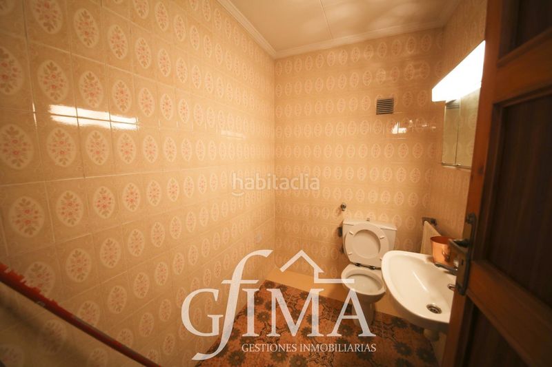 Foto 0260dfa6-d542-4f00-afe1-388166ff62be. Edifici a Tomelloso