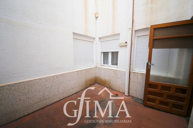 Foto 0f89696c-e8db-4059-b0d9-d40527e8c0d1. Edifici a Tomelloso