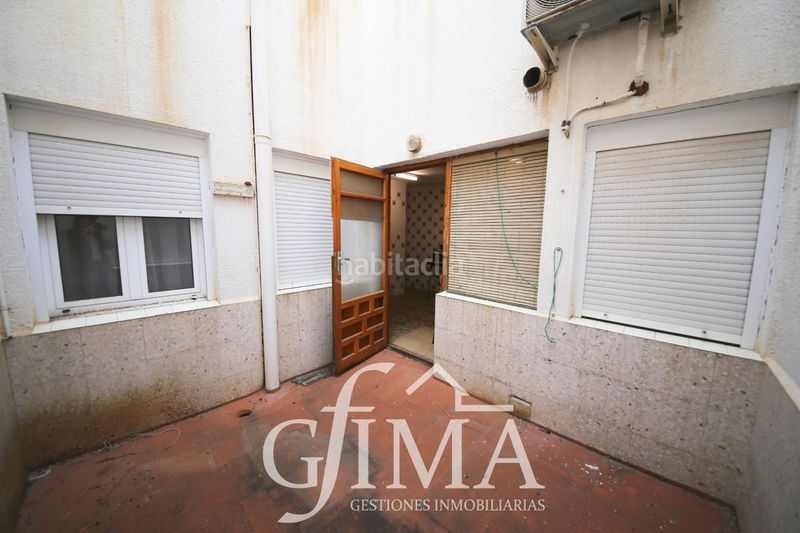 Foto 22047685-d59f-45b9-9138-ff0abf667ddf. Edifici a Tomelloso