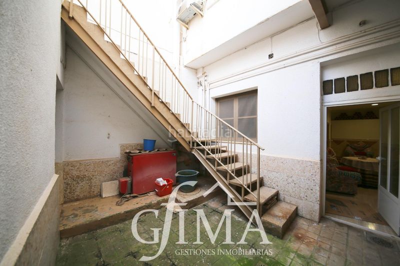 Foto 4e8556e8-6c55-4796-a3de-7eb1dcc5d626. Edifici a Tomelloso