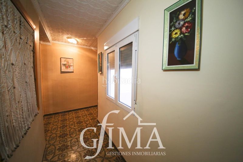 Foto 86f6084a-05e4-4d99-89d4-536d9f2edcff. Edifici a Tomelloso