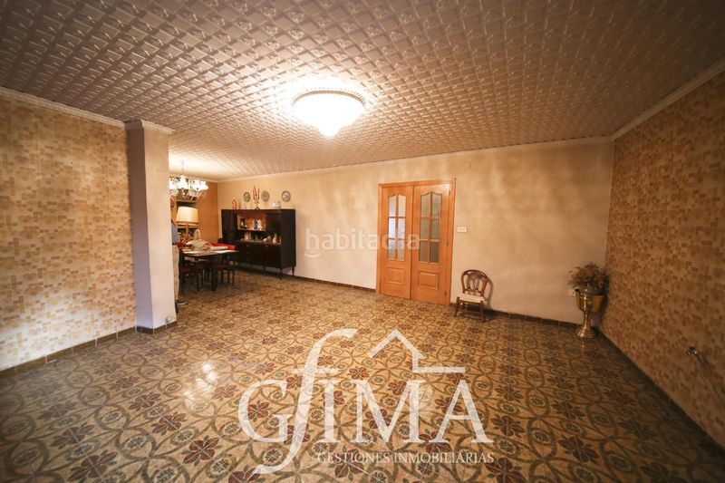 Foto a9158c5d-6bea-44be-bc7a-9fe7a2f42b4a. Edifici a Tomelloso