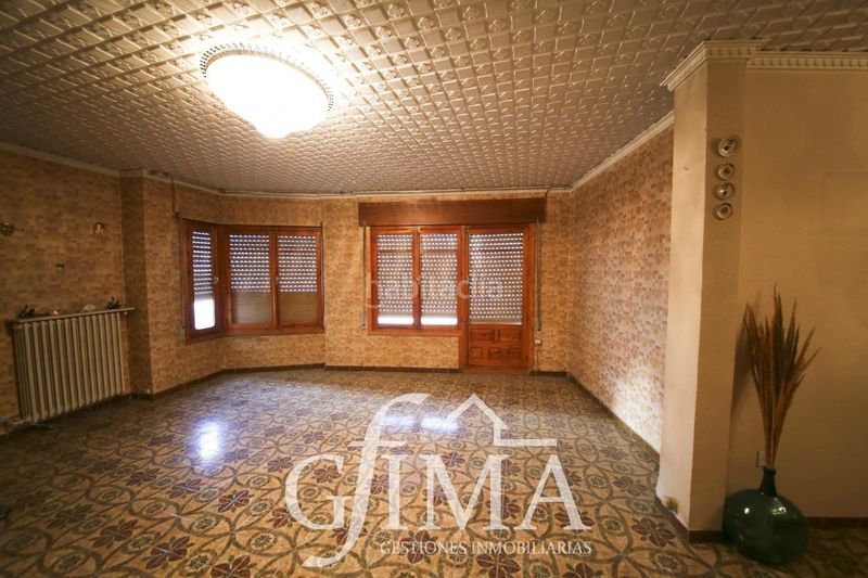 Foto c6cd5c54-cf12-4c5d-92c8-d929e946d9ca. Edifici a Tomelloso