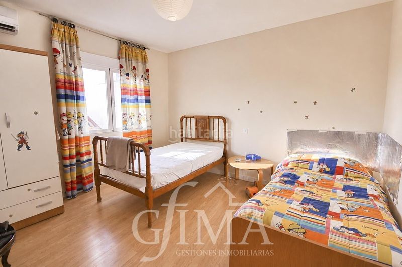 Foto ddb59350-df8f-478f-a3f8-c6ab90394cfb. Edifici a galileo 12 a Tomelloso
