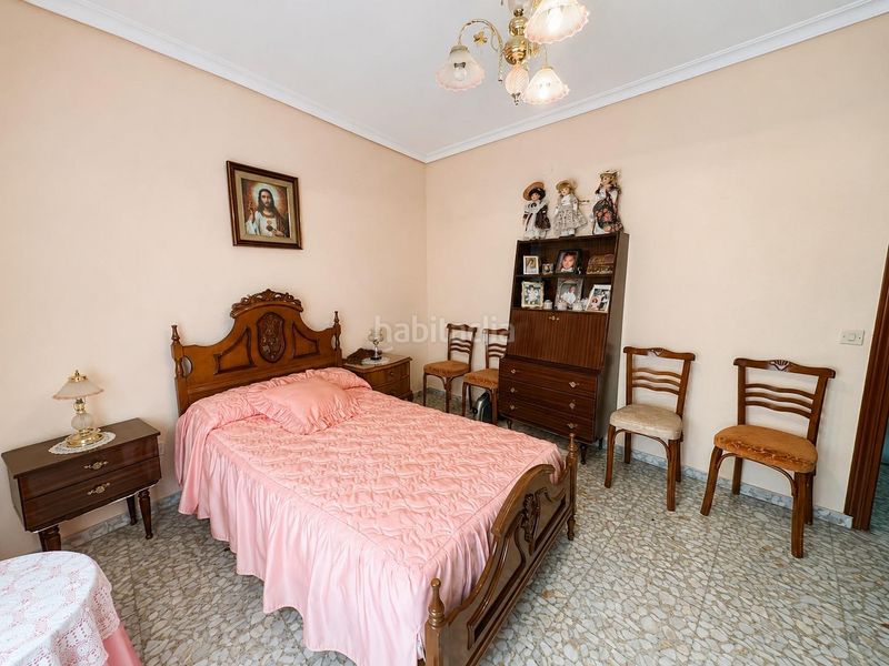 Foto a03855f6-1ec5-4adf-a971-af1cb6ba8811. Semi detached house with heating parking in Miguelturra