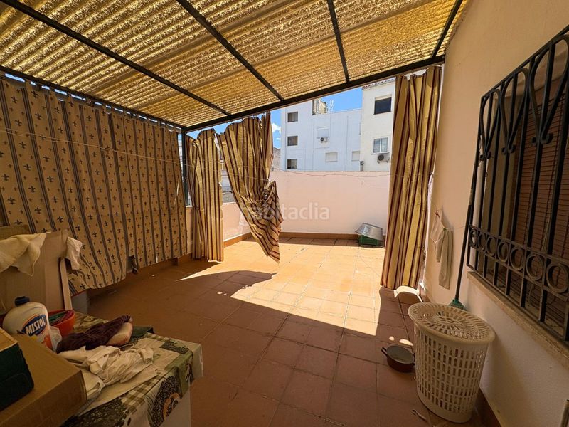 Foto e0698c27-6ade-4280-ad60-3757a4b3ffda. Semi detached house with heating parking in Miguelturra