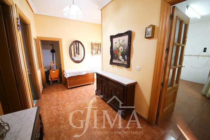 Foto 3d4a3847-9c0e-46a7-8d22-f7cd977561ac. Casa amb calefacció aparcament a Tomelloso